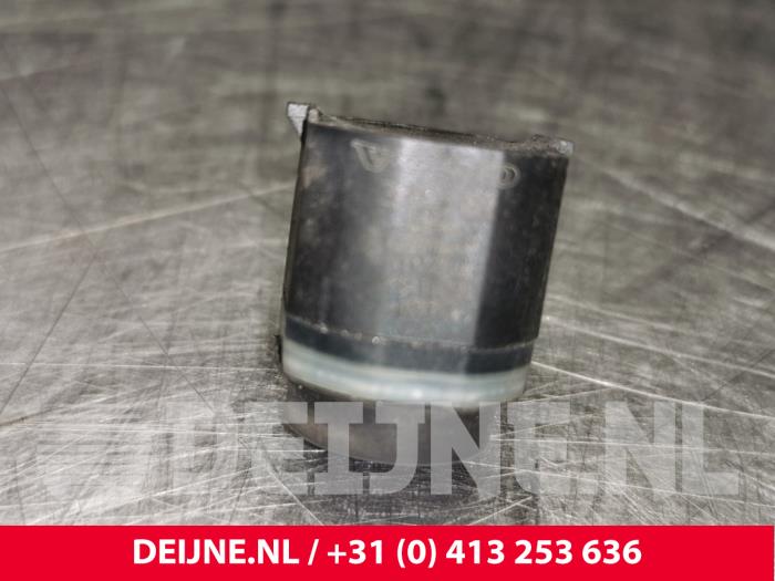 Usados Sensor PDC Volvo V60 Cross Country I (FZ) 2.0 T5 16V Precio € 10,00 Norma de margen ofrecido por van Deijne Onderdelen Uden B.V.