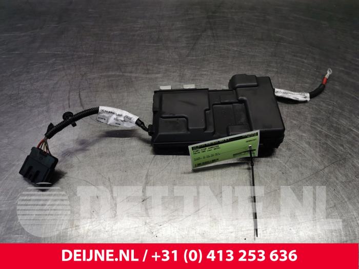 Used Start/Stop computer Volvo V60 Cross Country I (FZ) 2.0 T5 16V Price € 40,00 Margin scheme offered by van Deijne Onderdelen Uden B.V.