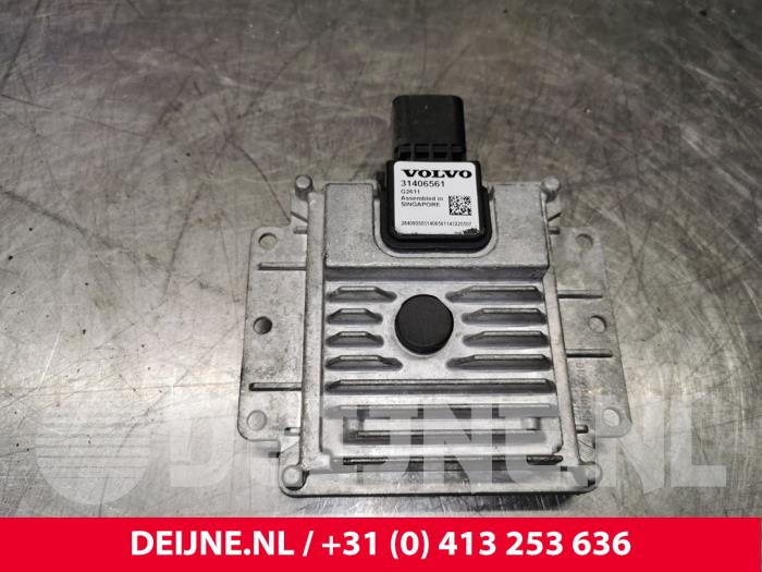 Begagnade ADSM-sensor Volvo XC60 I (DZ) 2.4 D5 20V AWD Geartronic Pris € 125,00 Marginaltabell erbjuds av van Deijne Onderdelen Uden B.V.