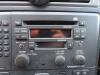 Radio from a Volvo XC70 (SZ), 2000 / 2007 XC70 2.4 T 20V, SUV, Petrol, 2.435cc, 147kW (200pk), 4x4, B5244T3, 2000-03 / 2002-09, SZ58 2001