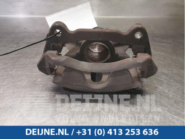 Front brake calliper, left from a Volkswagen Caddy IV 2.0 TDI 102 2017