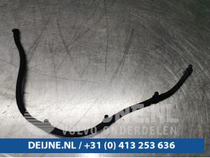Used Fuel return line Opel Combo (Corsa C) 1.3 CDTI 16V Price on request offered by van Deijne Onderdelen Uden B.V.