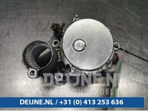 Usados Bomba de vacío (diésel) Fiat Ducato (250) 2.2 D 100 Multijet Euro 4 Precio € 72,60 IVA incluido ofrecido por van Deijne Onderdelen Uden B.V.