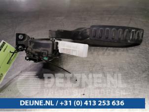 Używane Pedal gazu Porsche Cayenne II (92A) 3.0 D V6 24V Cena € 25,00 Procedura marży oferowane przez van Deijne Onderdelen Uden B.V.