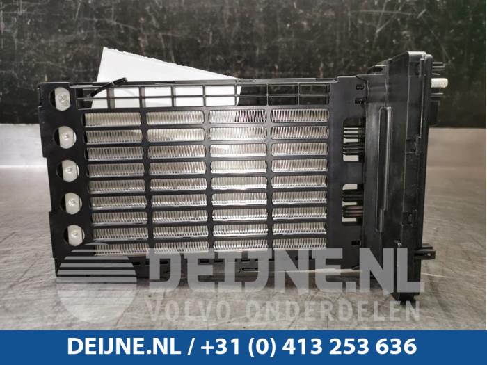 Begagnade Värmeelement Porsche Cayenne II (92A) 3.0 D V6 24V Pris € 70,00 Marginaltabell erbjuds av van Deijne Onderdelen Uden B.V.