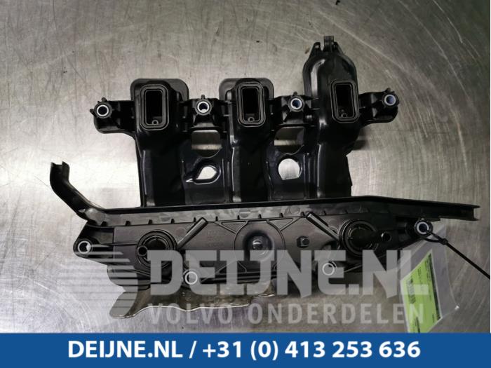 Usagé Ventilation carter Renault Trafic (1FL/2FL/3FL/4FL) 1.6 dCi 115 Prix € 30,25 Prix TTC proposé par van Deijne Onderdelen Uden B.V.