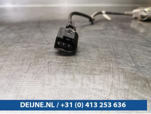 Usagé Injecteur Adblue Volkswagen Crafter (SY) 2.0 TDI Prix € 72,60 Prix TTC proposé par van Deijne Onderdelen Uden B.V.