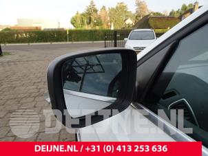 Usagé Rétroviseur gauche Volvo XC60 I (DZ) 2.0 D4 16V Prix € 250,00 Règlement à la marge proposé par van Deijne Onderdelen Uden B.V.
