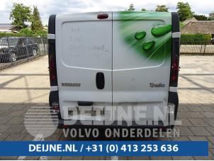 Używane Tylne drzwi samochodu dostawczego Renault Trafic New (FL) 1.9 dCi 100 16V Cena € 121,00 Z VAT oferowane przez van Deijne Onderdelen Uden B.V.