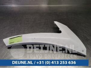 Gebrauchte Scheinwerferring rechts Fiat Scudo (270) 2.0 D Multijet Preis auf Anfrage angeboten von van Deijne Onderdelen Uden B.V.