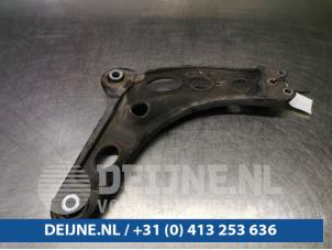 Used Front lower wishbone, left Renault Trafic (1FL/2FL/3FL/4FL) 1.6 dCi 120 Twin Turbo Price € 42,35 Inclusive VAT offered by van Deijne Onderdelen Uden B.V.