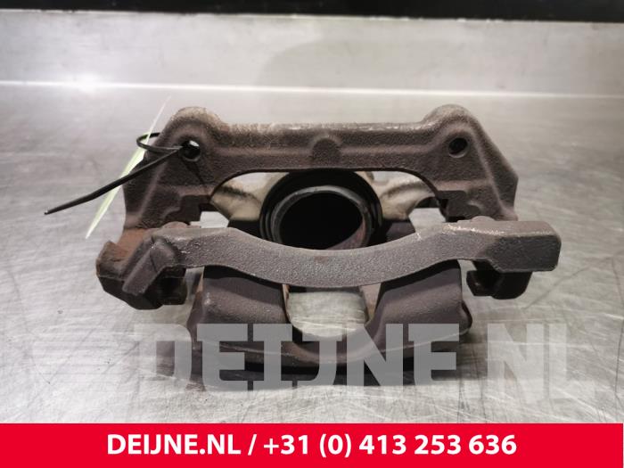 Front brake calliper, right from a Renault Trafic (1FL/2FL/3FL/4FL) 1.6 dCi 120 Twin Turbo 2016