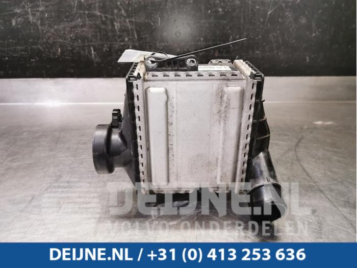 Used Intercooler Mercedes C (W205) C-220 2.2 CDI BlueTEC, C-220 d 16V Price € 85,00 Margin scheme offered by van Deijne Onderdelen Uden B.V.