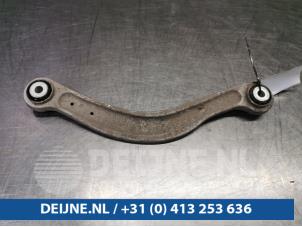 Used Rear upper wishbone, left Mercedes C (W205) C-220 2.2 CDI BlueTEC, C-220 d 16V Price € 19,00 Margin scheme offered by van Deijne Onderdelen Uden B.V.