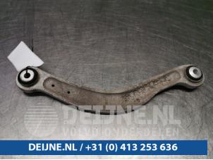 Używane Wahacz zawieszenia górny prawy tyl Mercedes C (W205) C-220 2.2 CDI BlueTEC, C-220 d 16V Cena € 19,00 Procedura marży oferowane przez van Deijne Onderdelen Uden B.V.