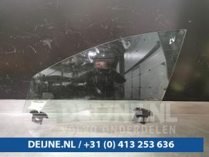 Używane Szyba drzwi lewych przednich wersja 4-drzwiowa Tesla Model S 75D Cena € 169,40 Z VAT oferowane przez van Deijne Onderdelen Uden B.V.