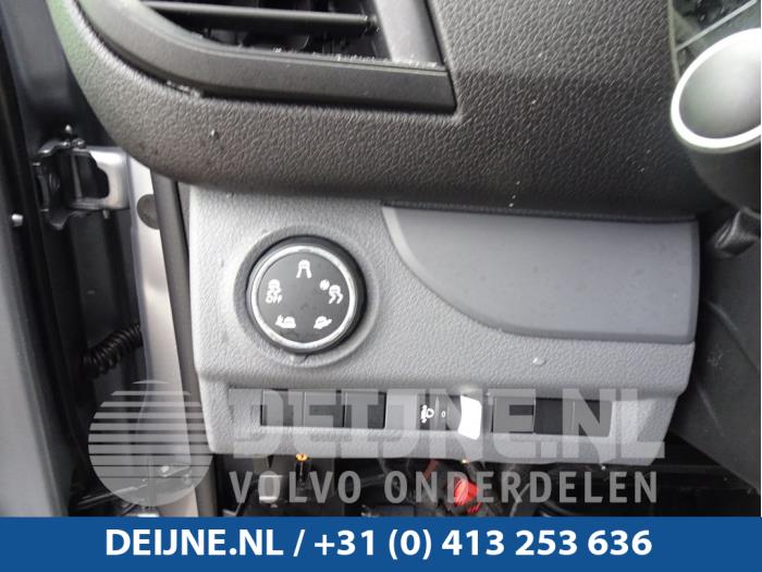 Przelacznik ESP z Peugeot Expert (VA/VB/VE/VF/VY) 1.5 BlueHDi 100 2020