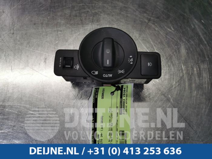 Przelacznik swiatel z Mercedes-Benz Vito (447.6) 2.2 114 CDI 16V 2015