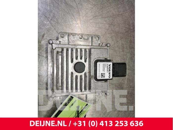 Begagnade ADSM-sensor Volvo V40 Cross Country (MZ) 2.0 D3 20V Pris € 200,00 Marginaltabell erbjuds av van Deijne Onderdelen Uden B.V.