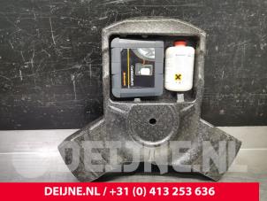 Usados Juego de reparación de neumáticos Volvo V70 Precio € 40,00 Norma de margen ofrecido por van Deijne Onderdelen Uden B.V.