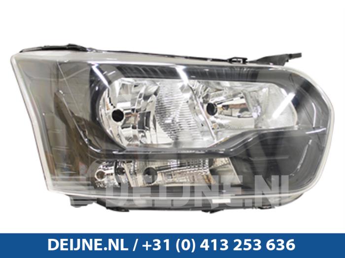 Nowe Reflektor prawy Ford Transit Cena € 125,84 Z VAT oferowane przez van Deijne Onderdelen Uden B.V.