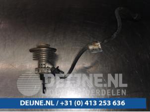 Used Adblue Injector Mercedes Vito (447.6) 2.2 114 CDI 16V Price € 84,70 Inclusive VAT offered by van Deijne Onderdelen Uden B.V.