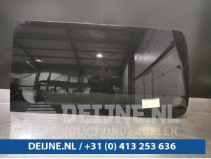 Gebrauchte Zusätzliches Fenster 2-türig links hinten Volkswagen Caddy Preis € 60,50 Mit Mehrwertsteuer angeboten von van Deijne Onderdelen Uden B.V.
