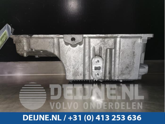 Begagnade Oljetråg Opel Insignia 2.0 CDTI 16V 160 Ecotec Pris € 35,00 Marginaltabell erbjuds av van Deijne Onderdelen Uden B.V.