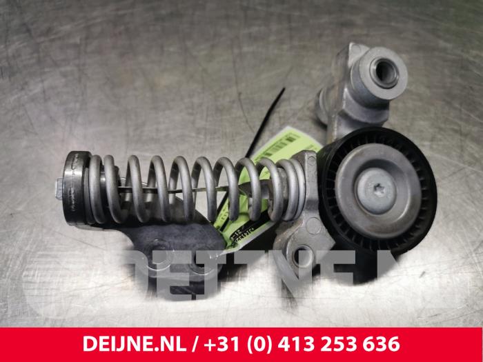Usados Rodillo tensor correa múltiple Volvo XC40 Precio € 35,00 Norma de margen ofrecido por van Deijne Onderdelen Uden B.V.