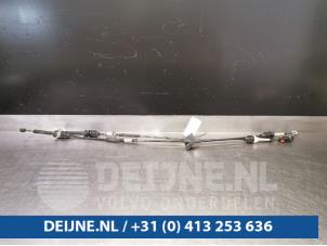 Usados Cable de cambio de caja de cambios Renault Trafic (1FL/2FL/3FL/4FL) 1.6 dCi 120 Twin Turbo Precio € 60,50 IVA incluido ofrecido por van Deijne Onderdelen Uden B.V.