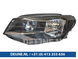 New Headlight, left Volkswagen Caddy Price € 127,05 Inclusive VAT offered by van Deijne Onderdelen Uden B.V.