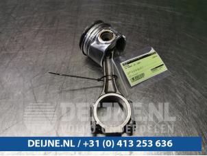 Used Piston Volkswagen Transporter T5 2.5 TDi Price € 96,80 Inclusive VAT offered by van Deijne Onderdelen Uden B.V.