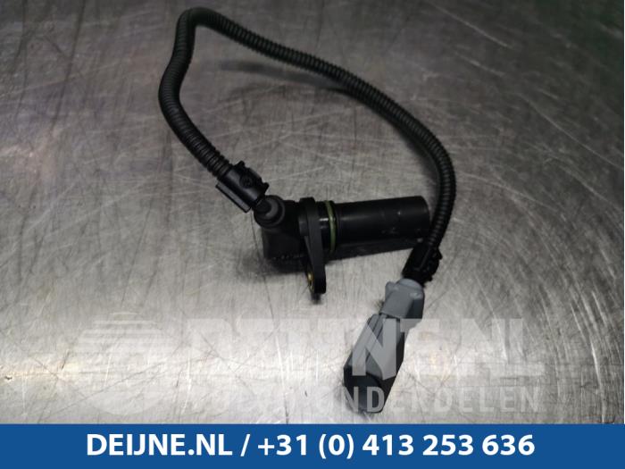 Begagnade Vevaxelsensor Volkswagen Transporter/Caravelle T5 2.5 TDi Pris € 18,15 Inklusive moms erbjuds av van Deijne Onderdelen Uden B.V.