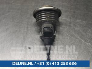 Używane Wtryskiwacz AdBlue Mercedes Sprinter 3,5t (906.63) 319 CDI,BlueTEC V6 24V Cena € 84,70 Z VAT oferowane przez van Deijne Onderdelen Uden B.V.