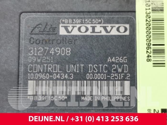 Bomba ABS de un Volvo C30 (EK/MK) 1.6 D 16V 2009
