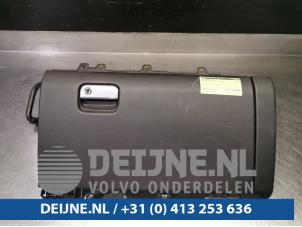 Used Glovebox Porsche Cayenne II (92A) 3.0 D V6 24V Price € 75,00 Margin scheme offered by van Deijne Onderdelen Uden B.V.