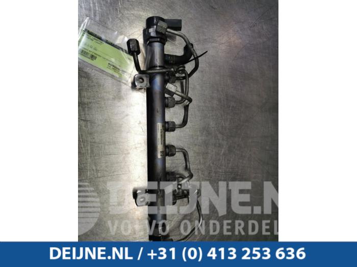 Usagé Système d'injection Volkswagen Crafter Prix € 96,80 Prix TTC proposé par van Deijne Onderdelen Uden B.V.