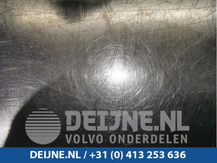 Gebrauchte Ölwanne Ford Fiesta 6 (JA8) Preis € 30,00 Margenregelung angeboten von van Deijne Onderdelen Uden B.V.