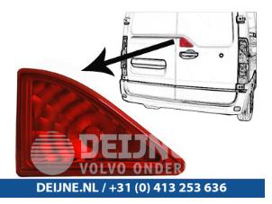 Neue Zusätzliches Bremslicht Mitte Renault Master Preis € 32,67 Mit Mehrwertsteuer angeboten von van Deijne Onderdelen Uden B.V.