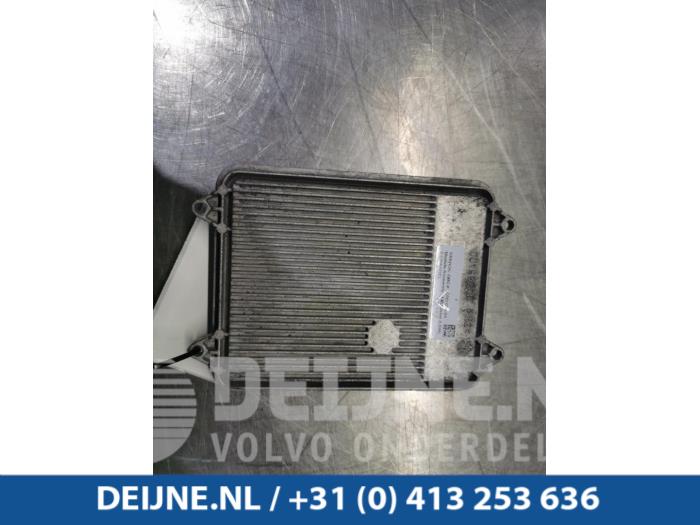 Używane Modułowy reflektor LED Tesla Model X 100D Cena € 72,60 Z VAT oferowane przez van Deijne Onderdelen Uden B.V.