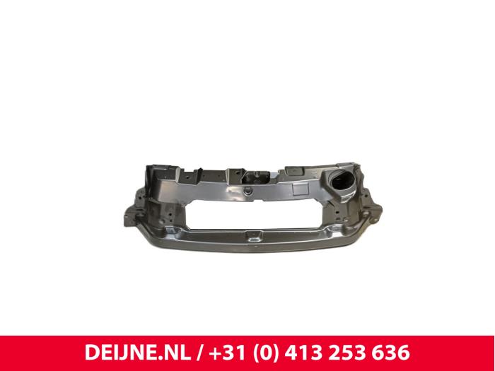 Nowe Panel przedni Iveco New Daily Cena € 181,50 Z VAT oferowane przez van Deijne Onderdelen Uden B.V.