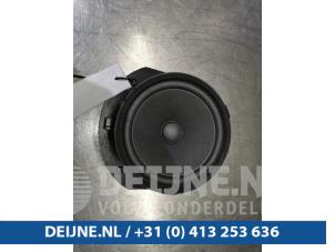 Usados Altavoz Tesla Model S 75D Precio € 48,40 IVA incluido ofrecido por van Deijne Onderdelen Uden B.V.