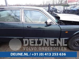 Gebrauchte Türscheibe 4-türig rechts vorne Jaguar XJ6 (XJ40) 3.2 24V Preis € 75,00 Margenregelung angeboten von van Deijne Onderdelen Uden B.V.