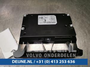 Used Bluetooth module Ford Transit Custom 2.2 TDCi 16V FWD Price € 90,75 Inclusive VAT offered by van Deijne Onderdelen Uden B.V.