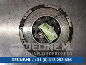 Used Dual mass flywheel Opel Combo Mk.III (D) 1.6 CDTI 16V Price on request offered by van Deijne Onderdelen Uden B.V.