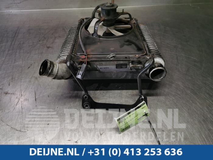 Used Intercooler Hyundai H-1/Starex Travel 2.5 TCI Price € 151,25 Inclusive VAT offered by van Deijne Onderdelen Uden B.V.