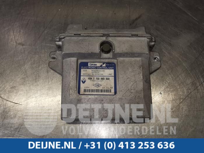 Used Engine management computer Renault Kangoo (KC) 1.9 D 55 Price € 121,00 Inclusive VAT offered by van Deijne Onderdelen Uden B.V.