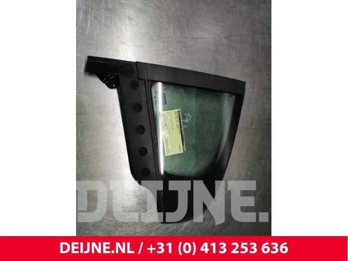 Usados Ventanilla triangular izquierda detrás Volvo S60 II (FS) 1.6 DRIVe,D2 Precio € 30,00 Norma de margen ofrecido por van Deijne Onderdelen Uden B.V.