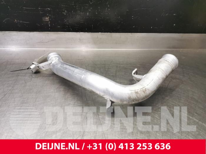 Intercooler tube from a Volvo S80 (AR/AS) 2.0 D4 16V 2015
