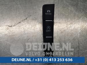 Used Switch Volkswagen Golf VII (AUA) 2.0 GTI 16V Price € 20,00 Margin scheme offered by van Deijne Onderdelen Uden B.V.